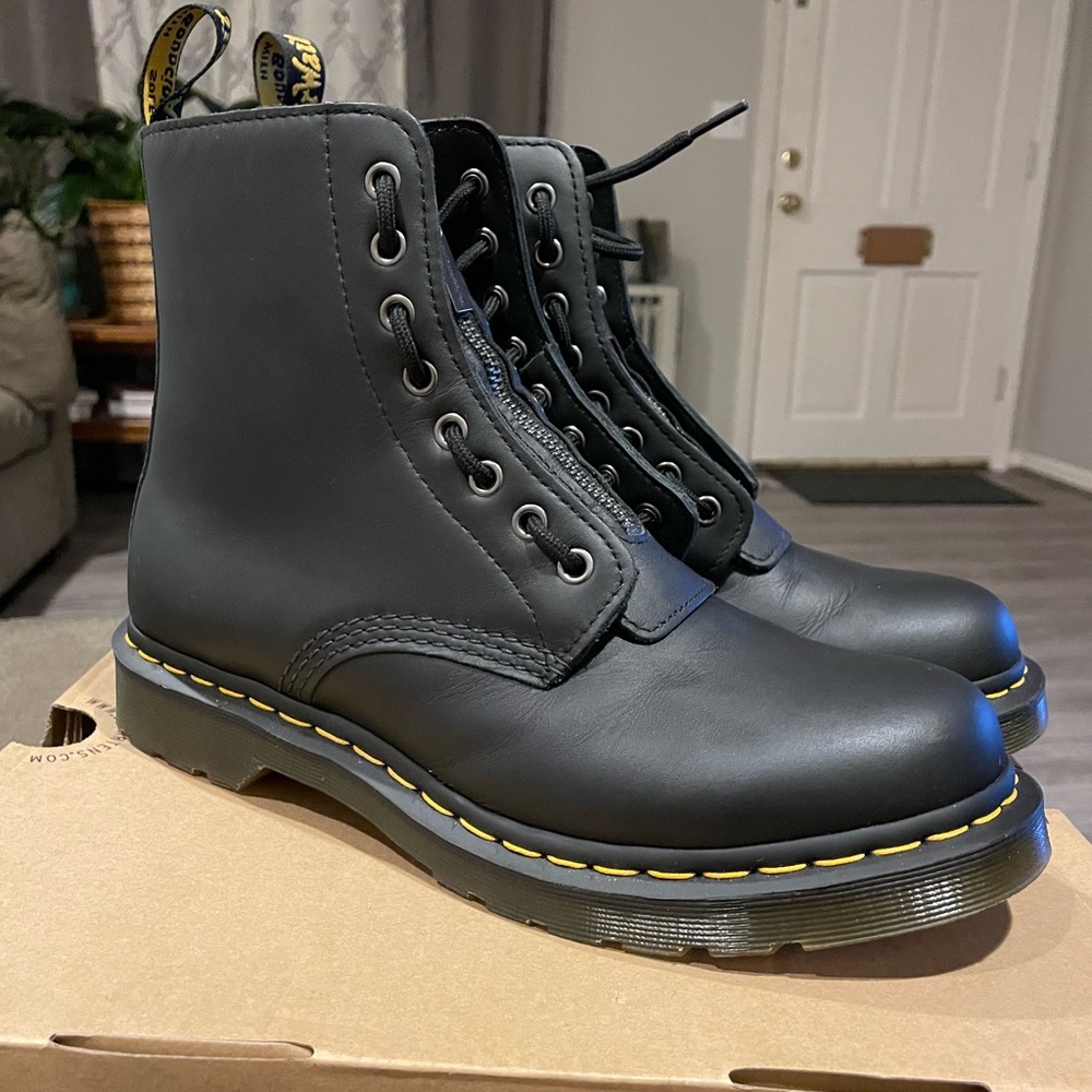 Dr. Martens 1460 Pascal Nappa Zipper Women's
